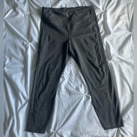 Athleta Ultimate Stash 7/8 Tights Leggings - Picture 4 of 4